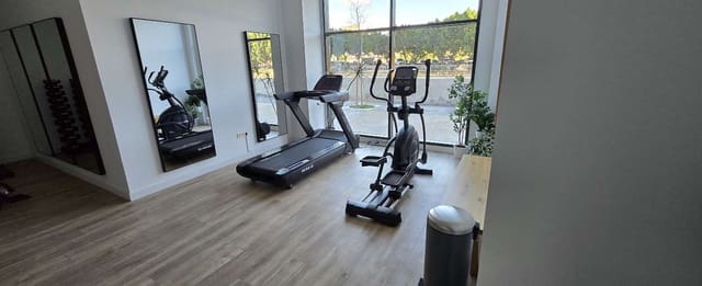 3 sovrum Lägenhet att hyra i Martiricos, Málaga stad med pool garage - 2 000 € (Ref: 8809279)