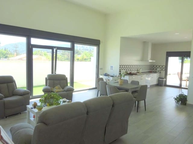 4 camera da letto Villa in vendita in Alhaurín de la Torre con piscina garage - 810.000 € (Rif: 8956613)