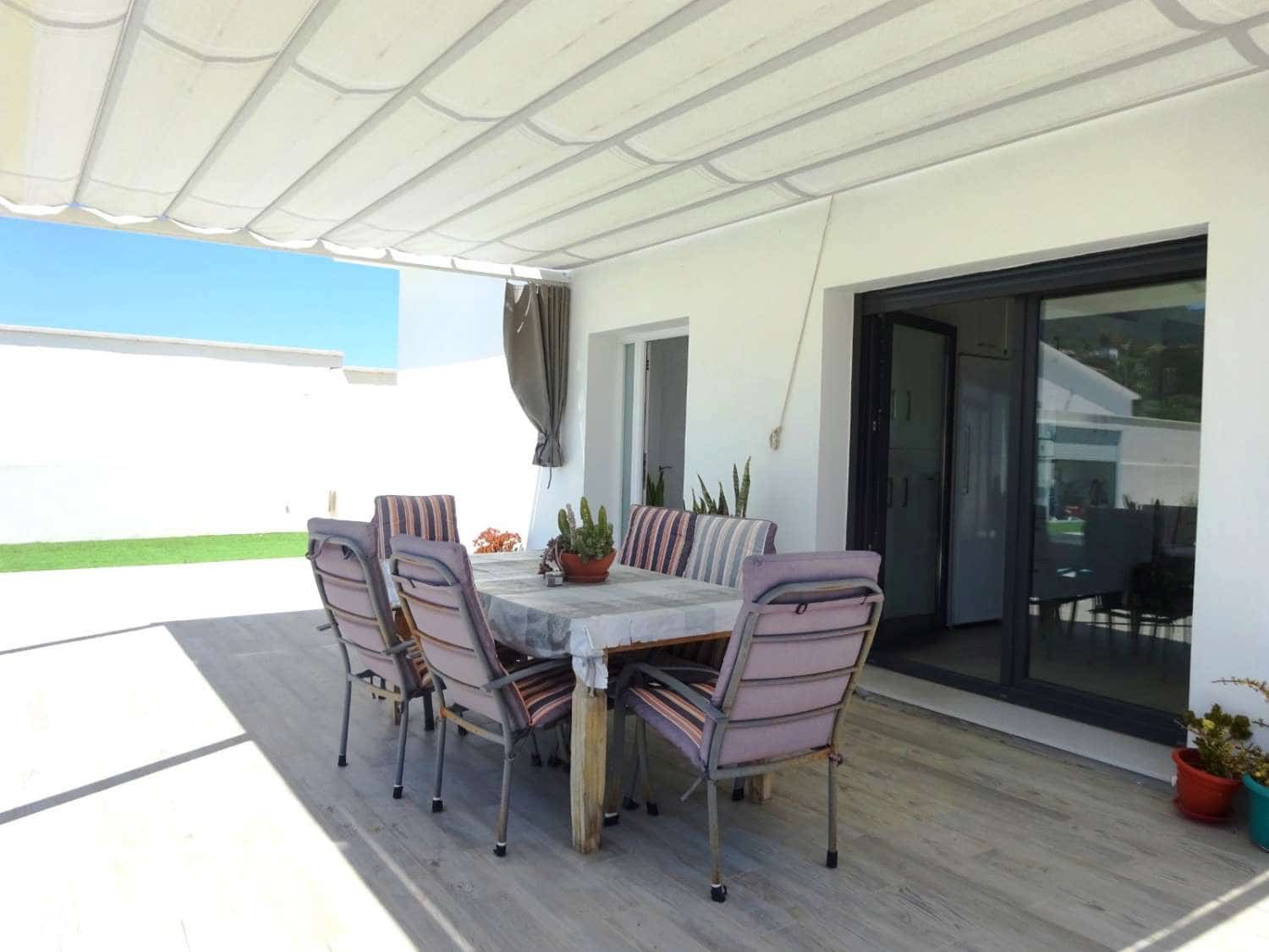 4 sypialnia Willa na sprzedaż w Alhaurin de la Torre z basenem garażem - 810 000 € (Ref: 8956613)