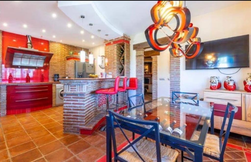 5 soverom Villa til leie i Estacion de Cartama med svømmebasseng - € 2 900 (Ref: 9016741)