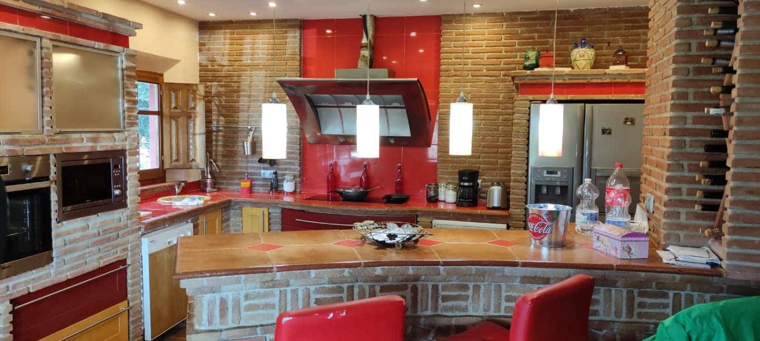 5 soverom Villa til leie i Estacion de Cartama med svømmebasseng - € 2 900 (Ref: 9016741)