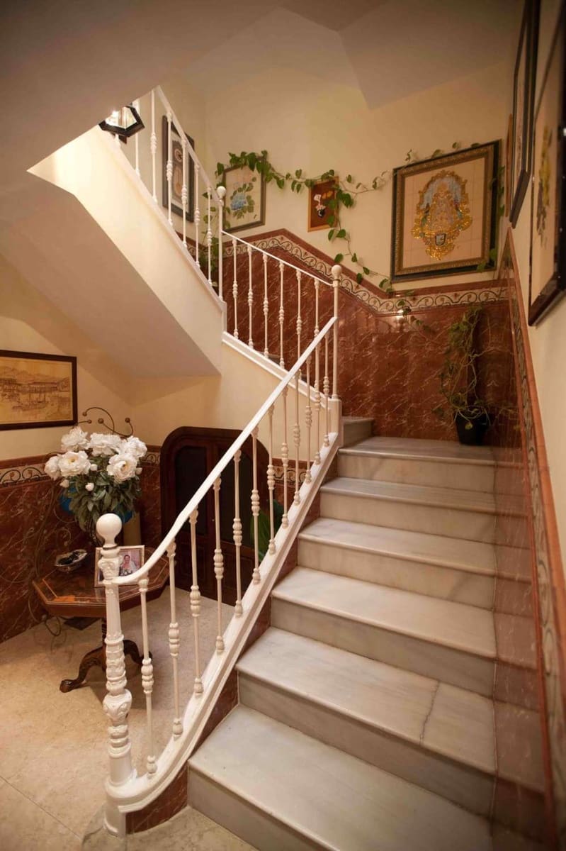 4 sovrum Hus till salu i Malaga stad - 550 000 € (Ref: 9088447)