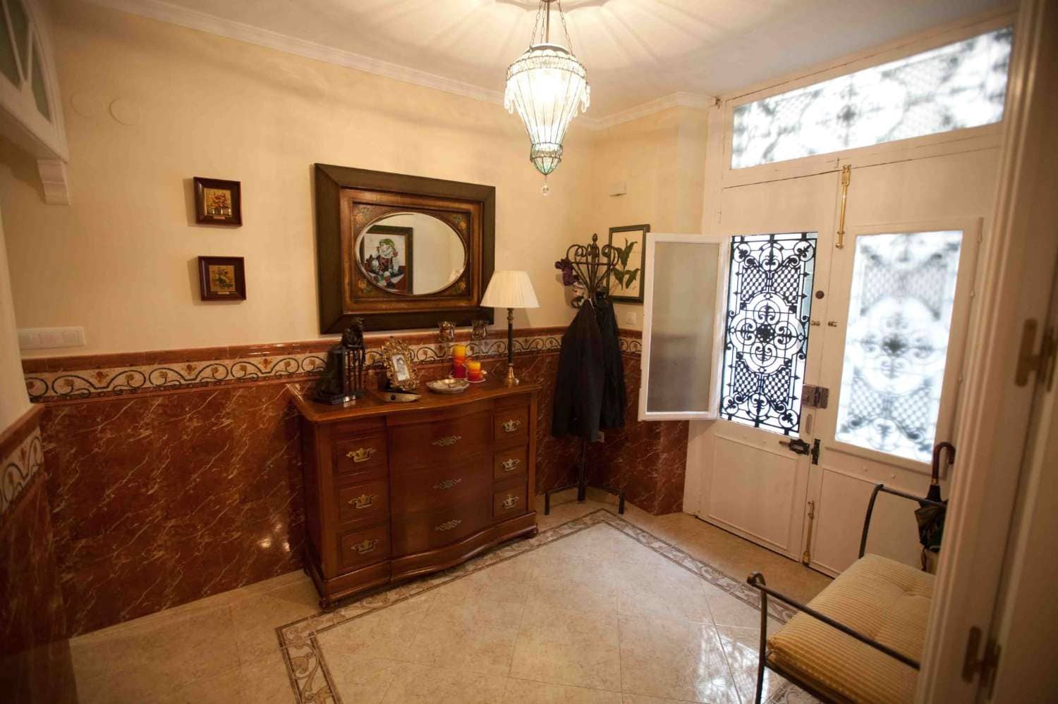 4 sovrum Hus till salu i Malaga stad - 550 000 € (Ref: 9088447)