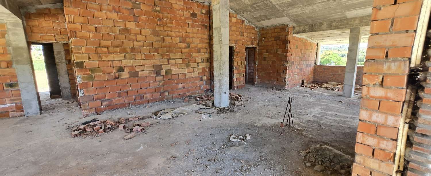 4 soveværelse Villa til salg i Alhaurin el Grande med swimmingpool - € 280.000 (Ref: 9088448)