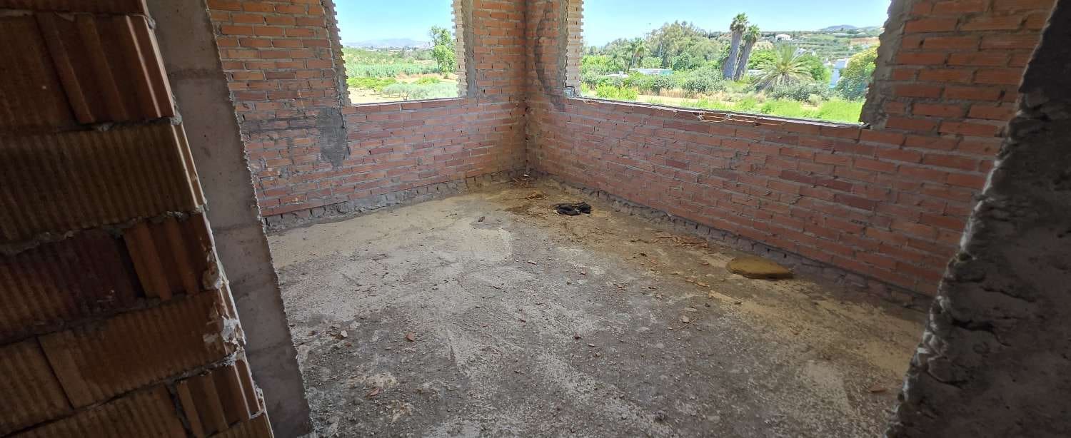 4 soveværelse Villa til salg i Alhaurin el Grande med swimmingpool - € 280.000 (Ref: 9088448)