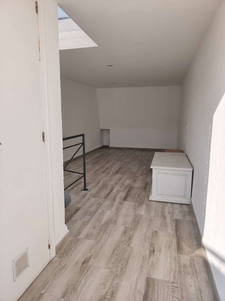 3 slaapkamer Penthouse te koop in Malaga stad - € 480.000 (Ref: 9104258)