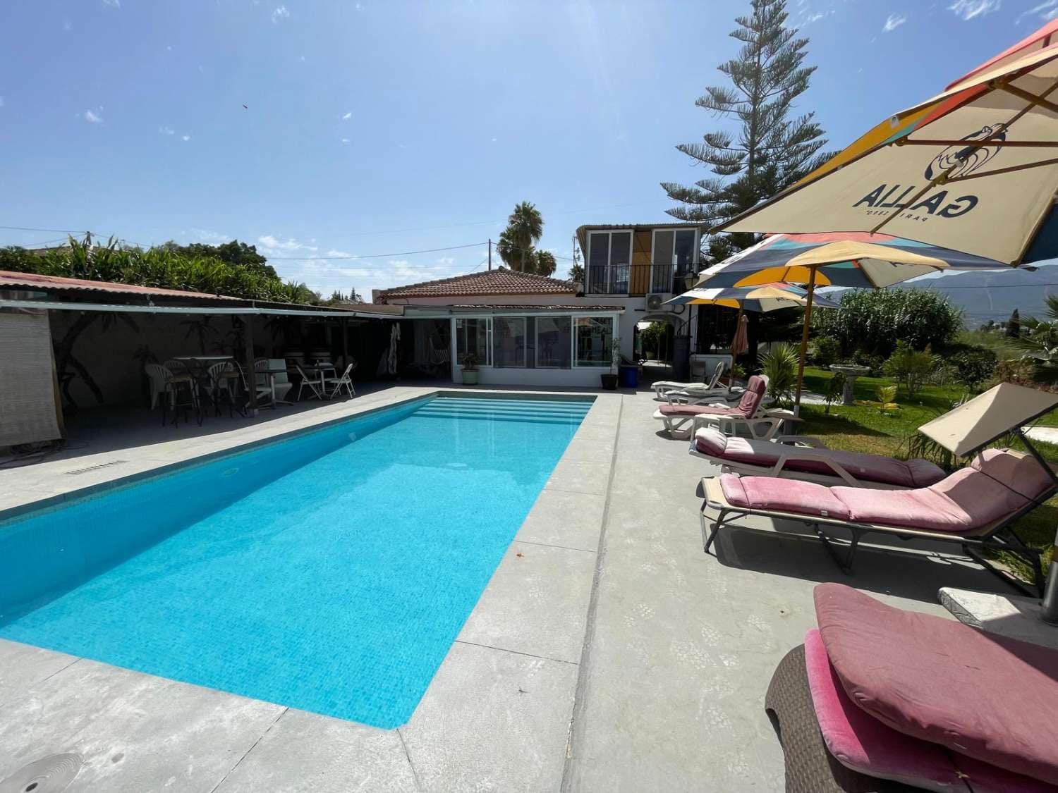 5 bedroom Villa for sale in Alhaurin el Grande with pool - € 590,000 (Ref: 9141312)