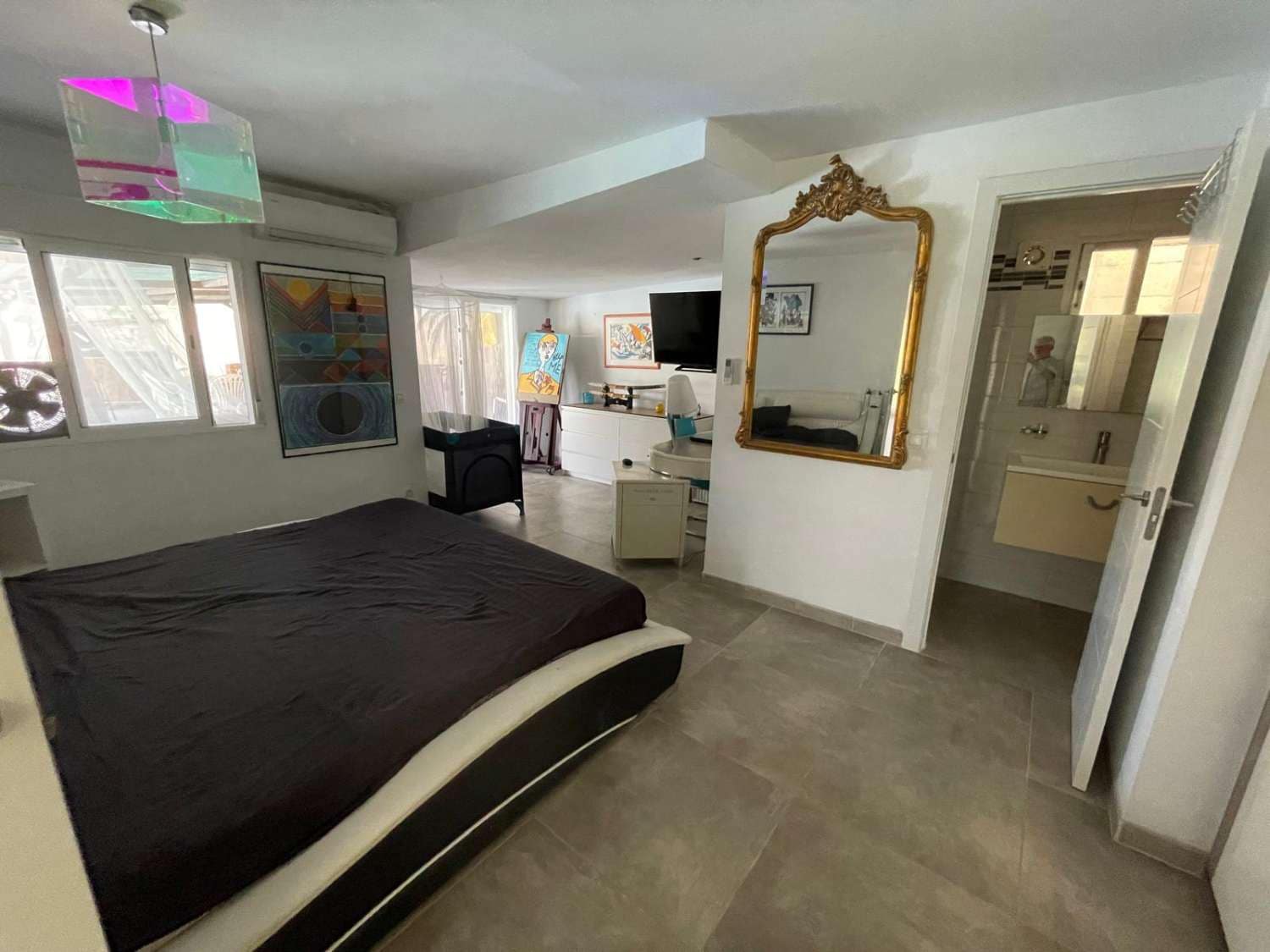 5 bedroom Villa for sale in Alhaurin el Grande with pool - € 590,000 (Ref: 9141312)