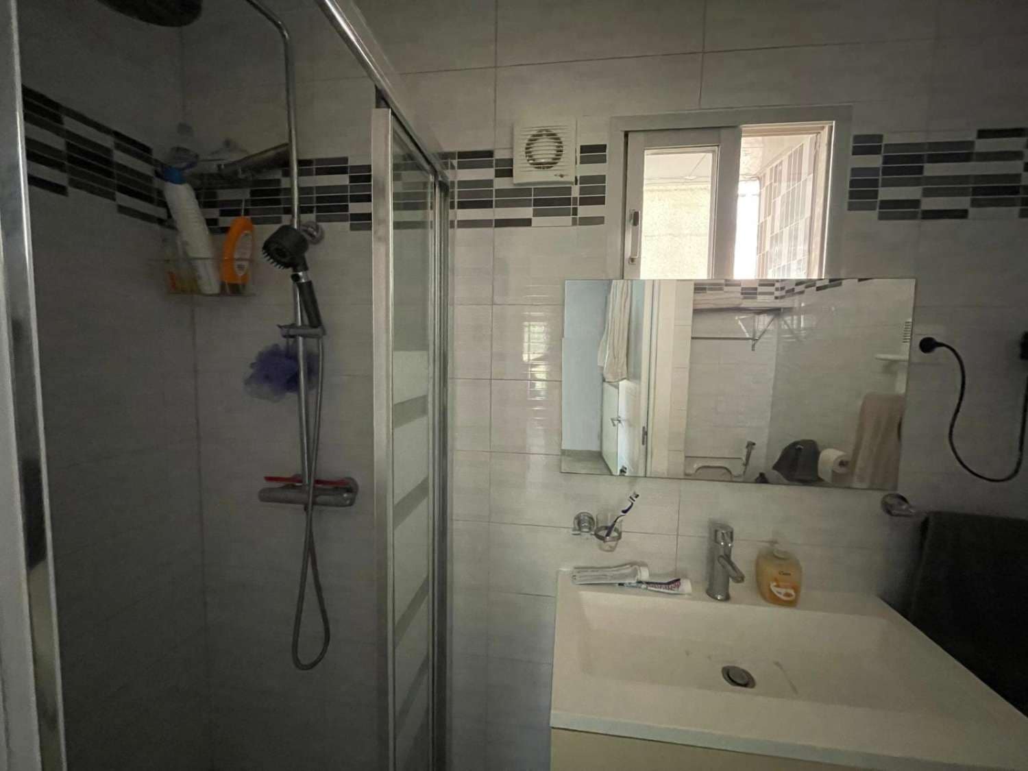 5 bedroom Villa for sale in Alhaurin el Grande with pool - € 590,000 (Ref: 9141312)