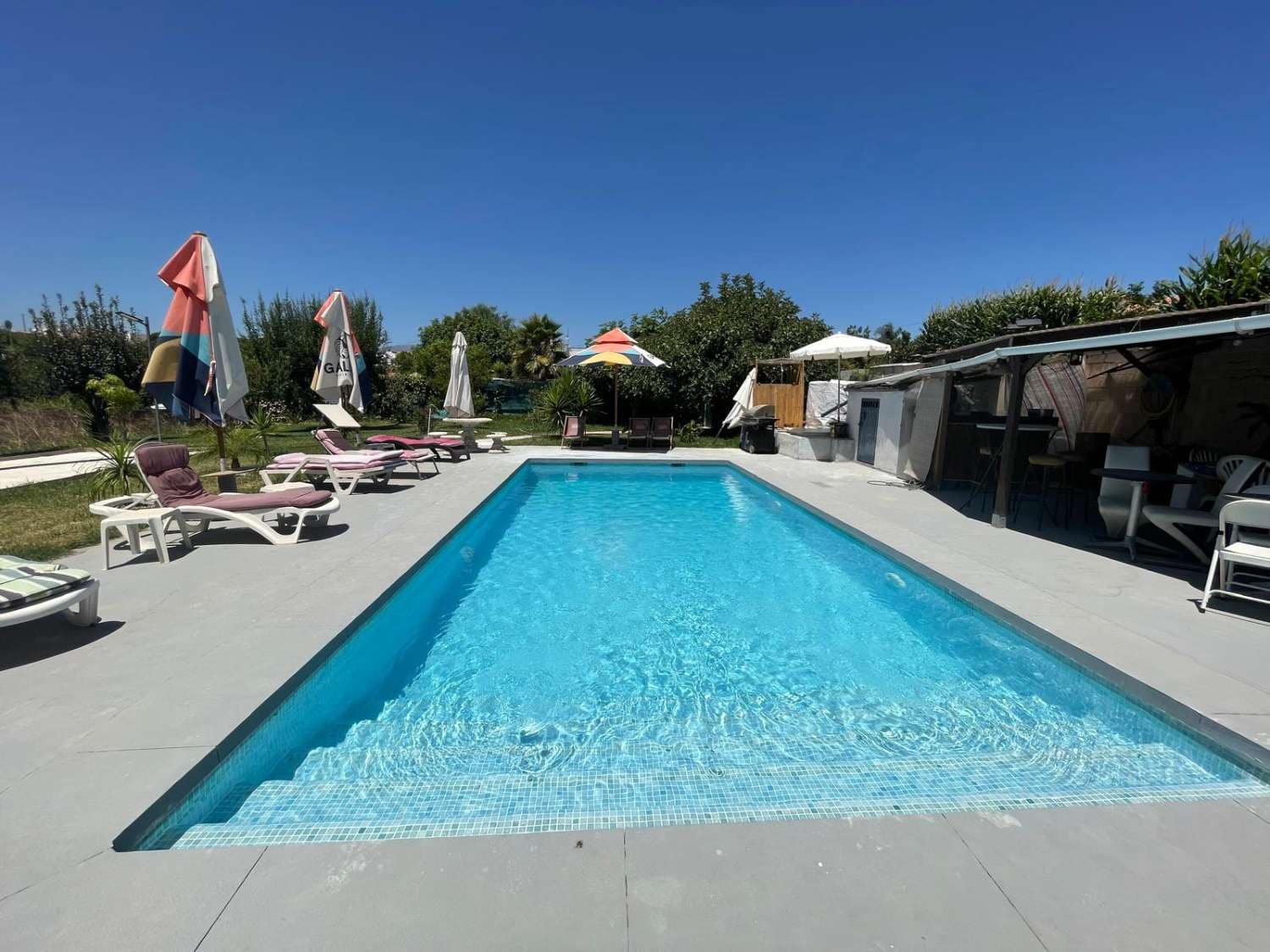 5 bedroom Villa for sale in Alhaurin el Grande with pool - € 590,000 (Ref: 9141312)