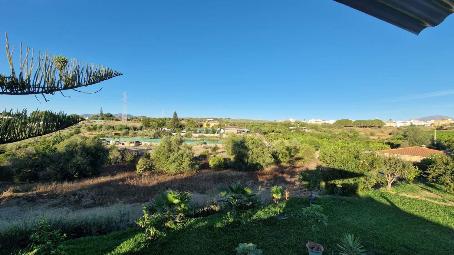 5 bedroom Villa for sale in Alhaurin el Grande with pool - € 590,000 (Ref: 9141312)