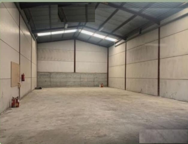 Bedrijf te huur in Alhaurín de la Torre - € 1.900 (Ref: 9142607)