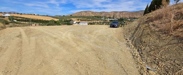 Finca/Landehus til salg i Alhaurín de la Torre - € 79.000 (Ref: 9202166)
