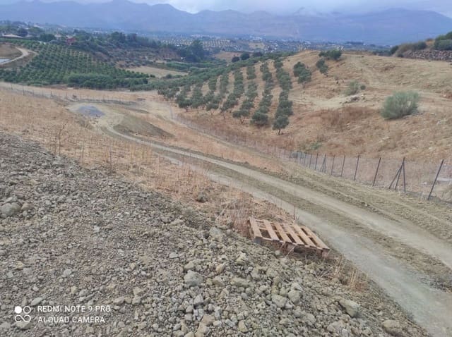 Finca/Landehus til salg i Alhaurín de la Torre - € 79.000 (Ref: 9202166)