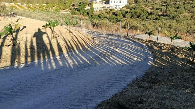 Finca/Landehus til salg i Alhaurín de la Torre - € 79.000 (Ref: 9202166)