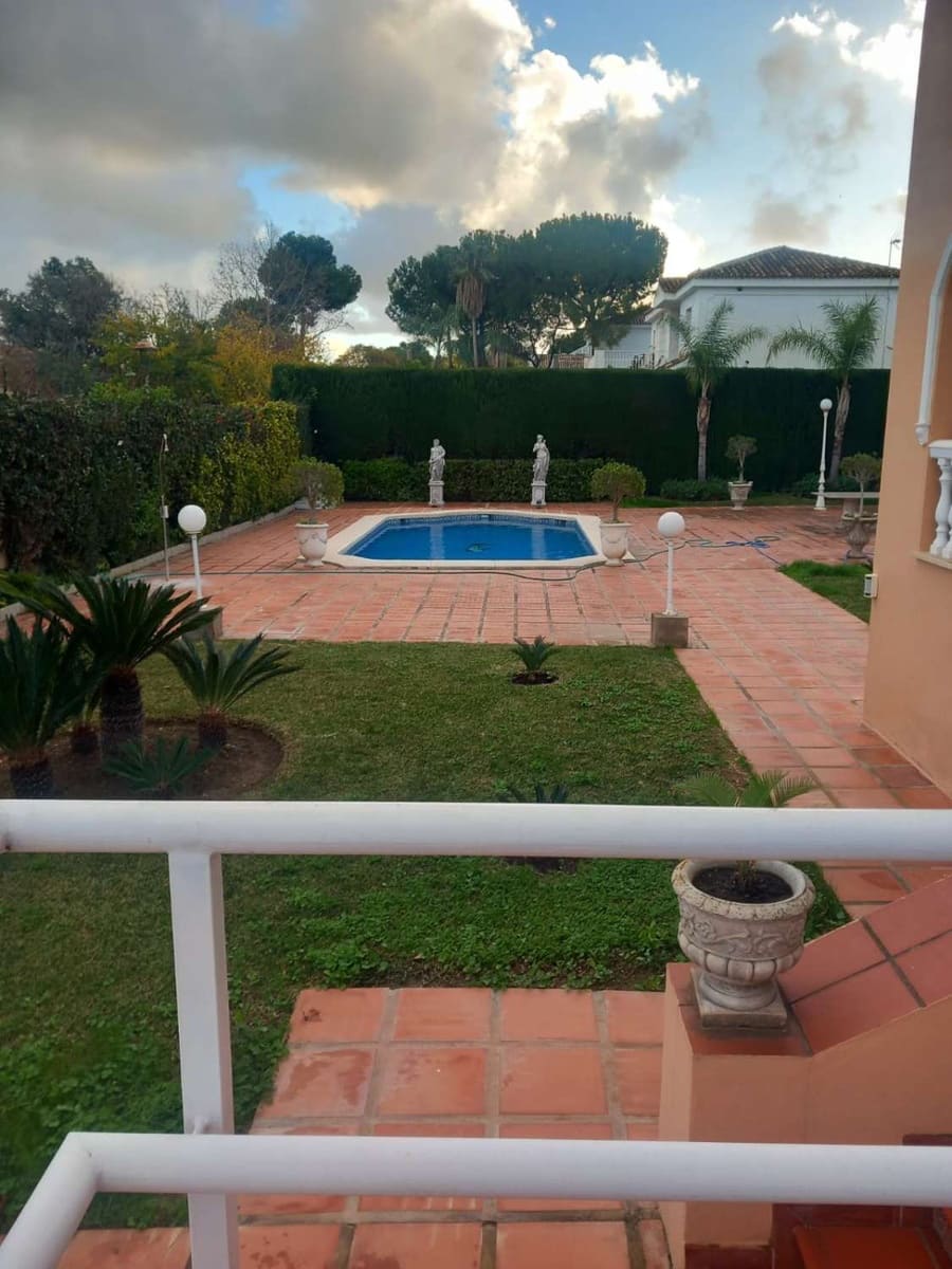 5 soverom Villa til salgs i Alhaurin de la Torre med svømmebasseng - € 1 200 000 (Ref: 9217009)