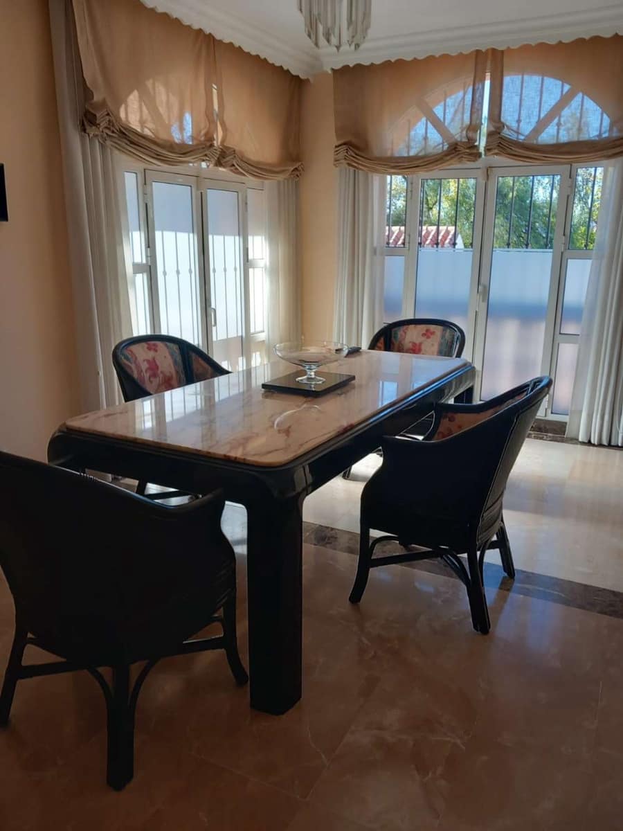 5 soverom Villa til salgs i Alhaurin de la Torre med svømmebasseng - € 1 200 000 (Ref: 9217009)