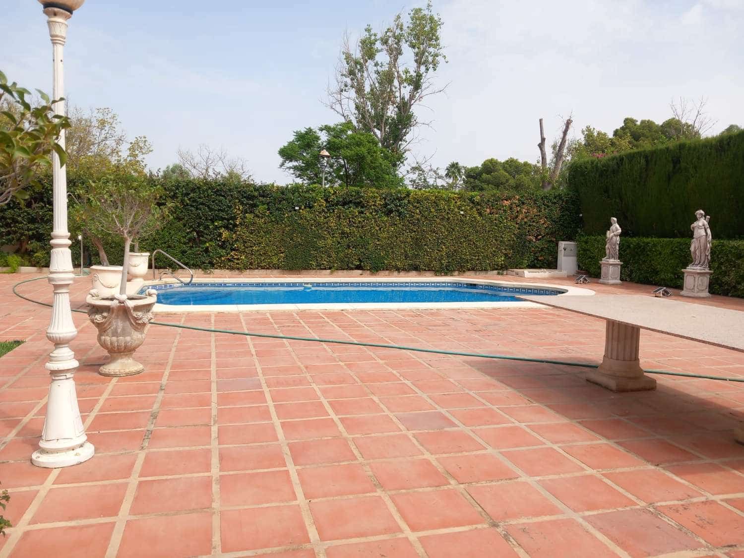 5 soverom Villa til salgs i Alhaurin de la Torre med svømmebasseng - € 1 200 000 (Ref: 9217009)