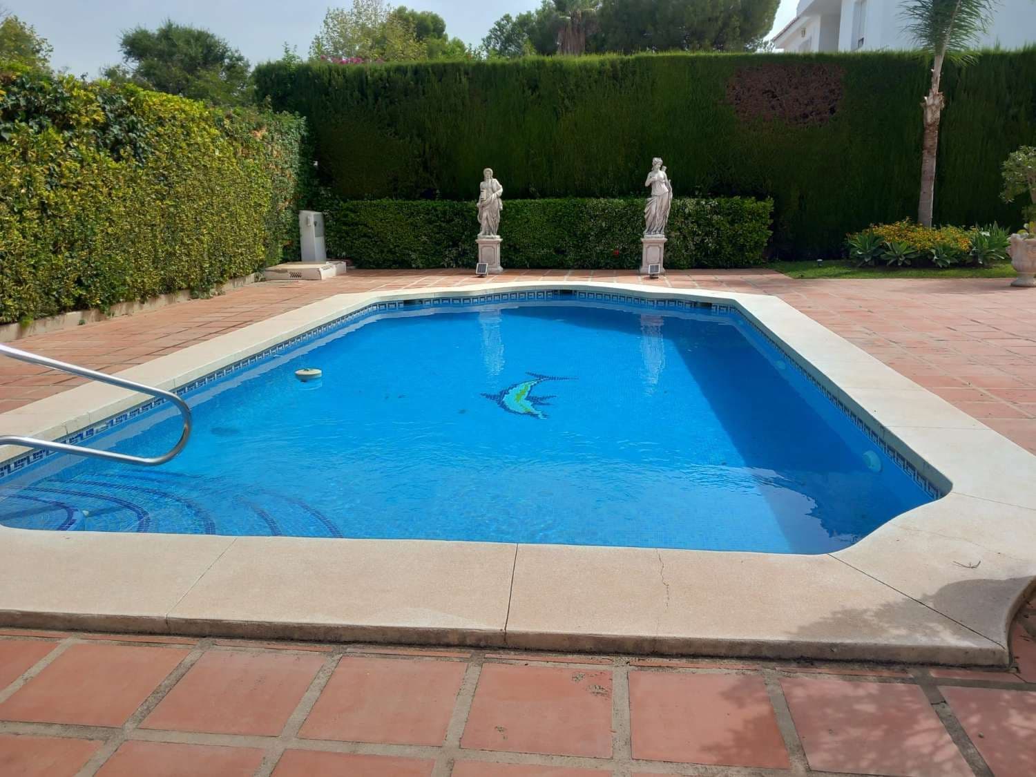 5 soverom Villa til salgs i Alhaurin de la Torre med svømmebasseng - € 1 200 000 (Ref: 9217009)