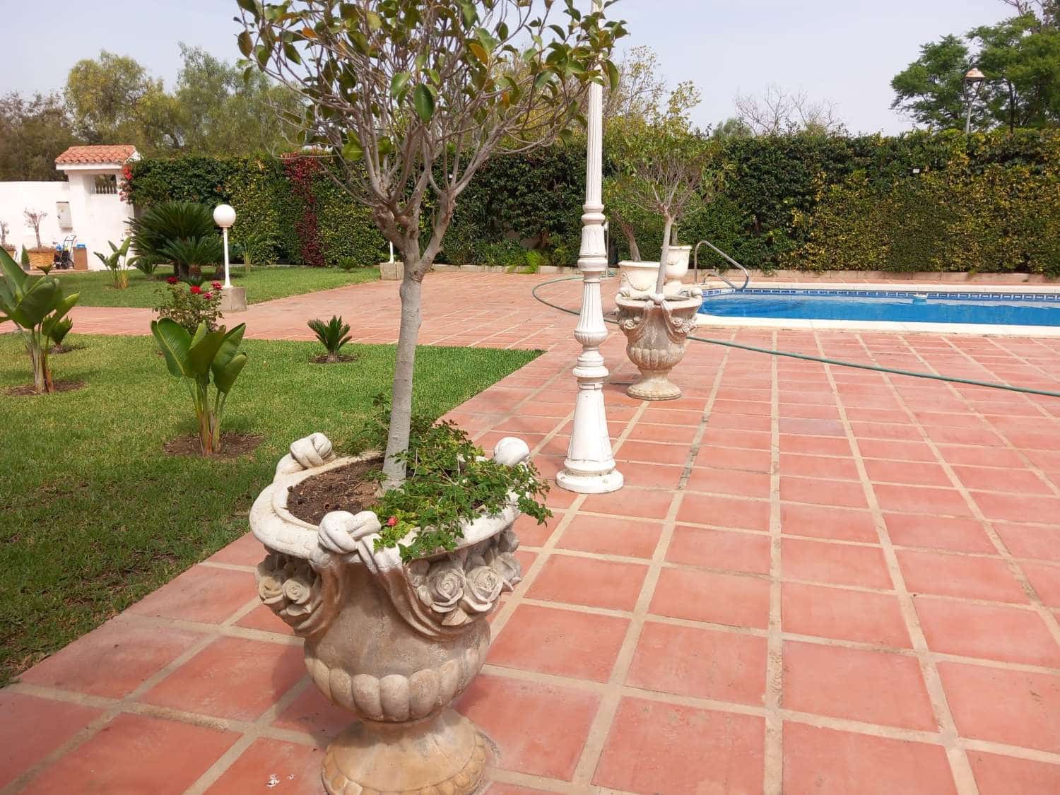 5 soverom Villa til salgs i Alhaurin de la Torre med svømmebasseng - € 1 200 000 (Ref: 9217009)