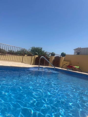 6 soveværelse Semi-Rækkehus til salg i Alhaurín de la Torre med swimmingpool garage - € 649.000 (Ref: 9226188)