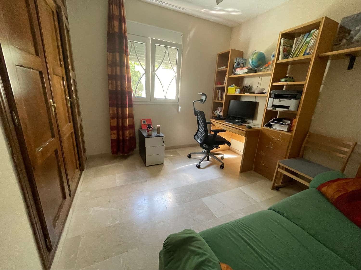 6 soveværelse Semi-Rækkehus til salg i Alhaurin de la Torre med swimmingpool garage - € 649.000 (Ref: 9226188)