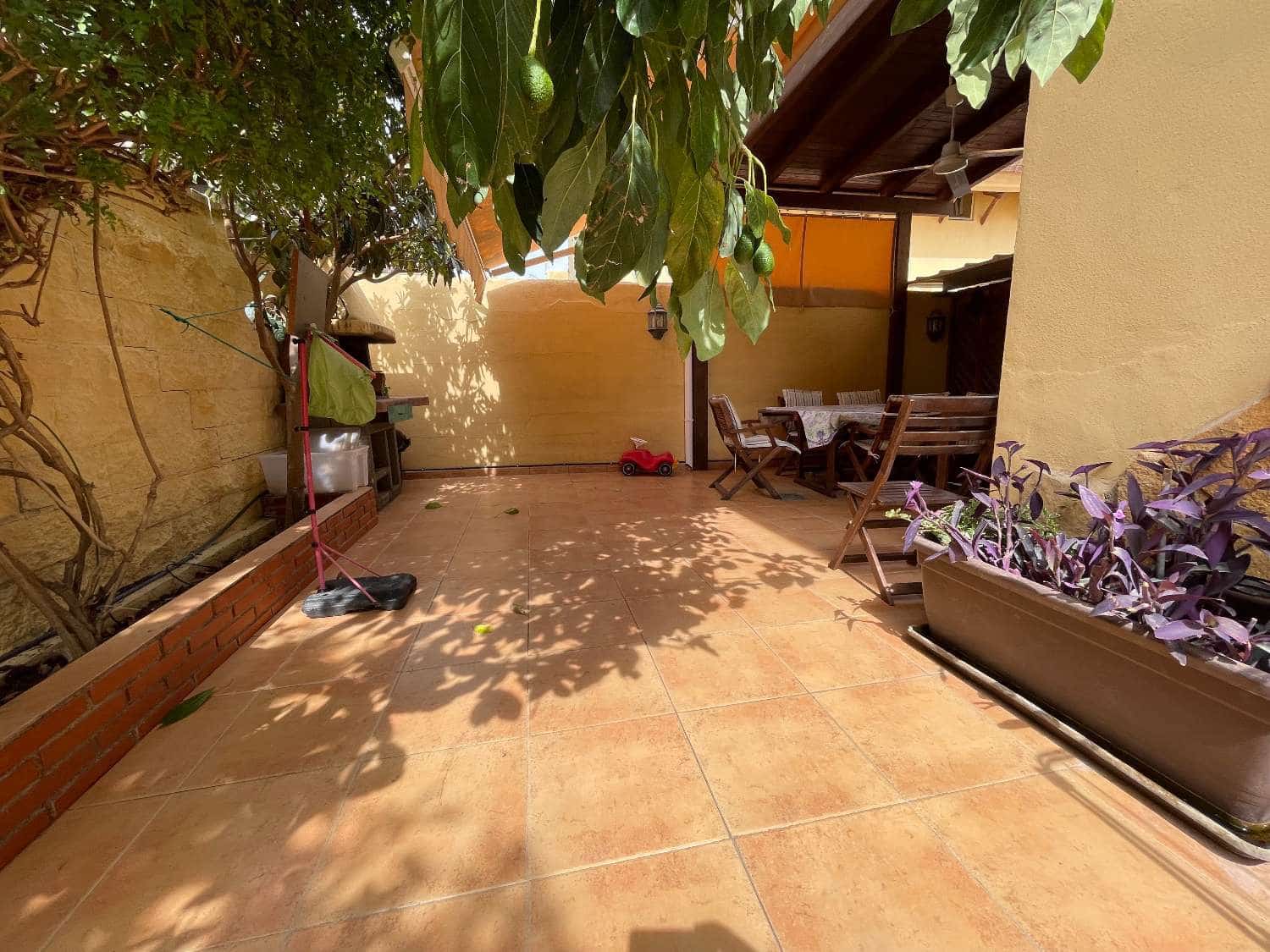 6 soveværelse Semi-Rækkehus til salg i Alhaurin de la Torre med swimmingpool garage - € 649.000 (Ref: 9226188)