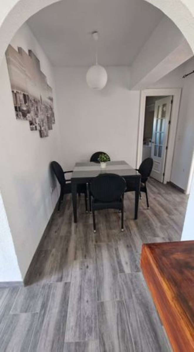 3 bedroom Villa for rent in Alhaurin de la Torre with pool garage - € 2,750 (Ref: 9272055)