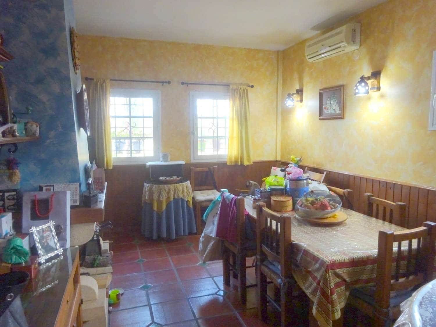 4 soverom Villa til salgs i Alhaurin de la Torre med svømmebasseng - € 750 000 (Ref: 9300428)