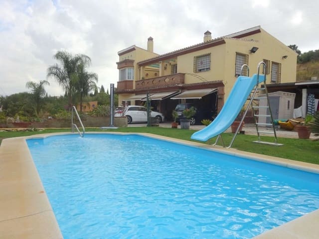 4 camera da letto Villa in vendita in Alhaurín de la Torre con piscina - 750.000 € (Rif: 9300428)