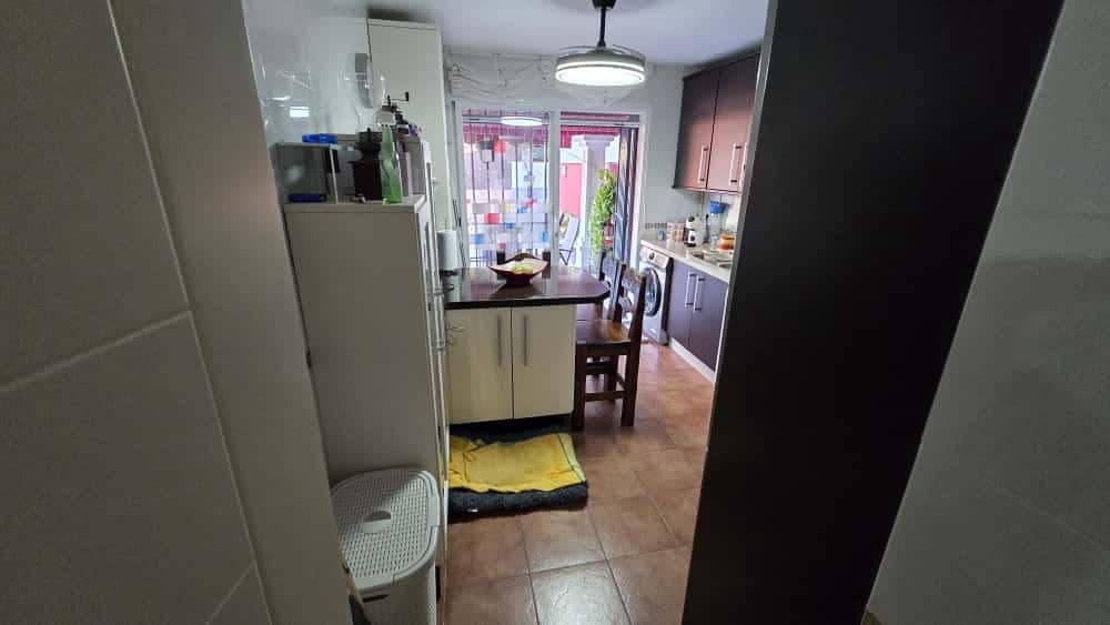 4 soveværelse Semi-Rækkehus til salg i Alhaurin de la Torre med swimmingpool - € 550.000 (Ref: 9325924)