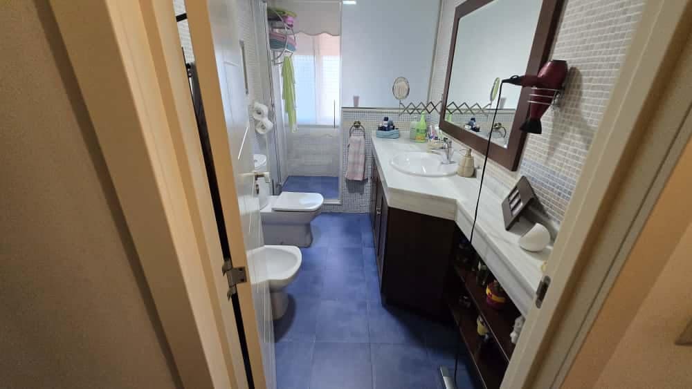 4 soveværelse Semi-Rækkehus til salg i Alhaurin de la Torre med swimmingpool - € 550.000 (Ref: 9325924)