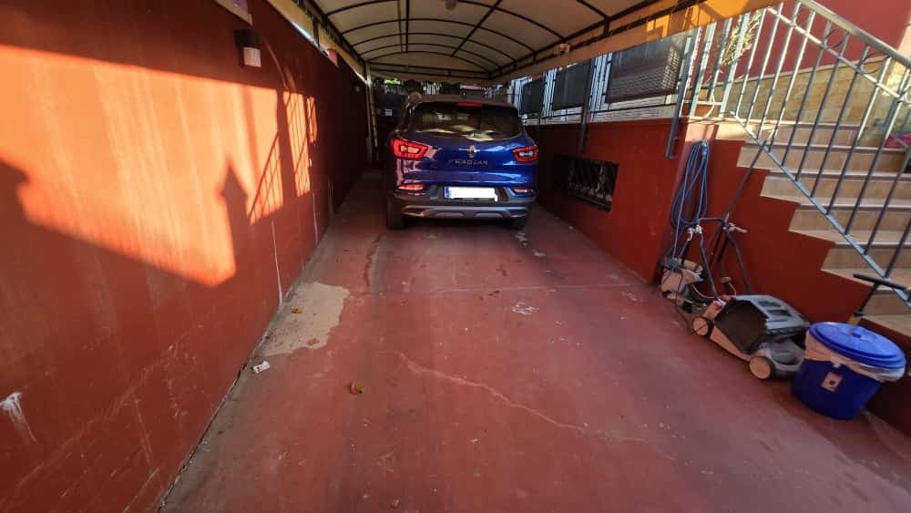 4 soveværelse Semi-Rækkehus til salg i Alhaurin de la Torre med swimmingpool - € 550.000 (Ref: 9325924)