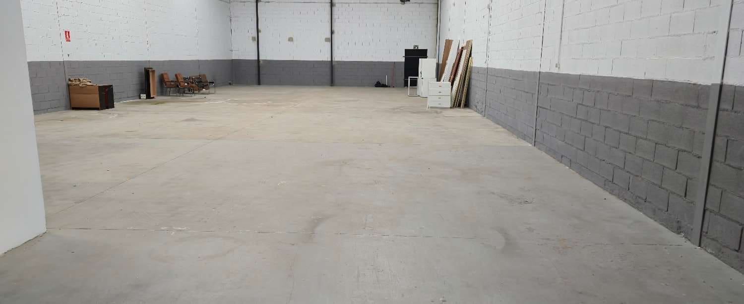 Virksomhed til leje i Alhaurin de la Torre - € 2.500 (Ref: 9346757)