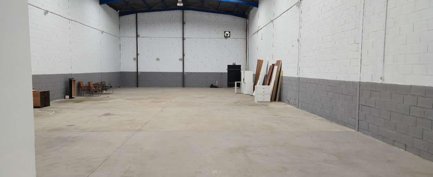 Virksomhed til leje i Alhaurin de la Torre - € 2.500 (Ref: 9346757)