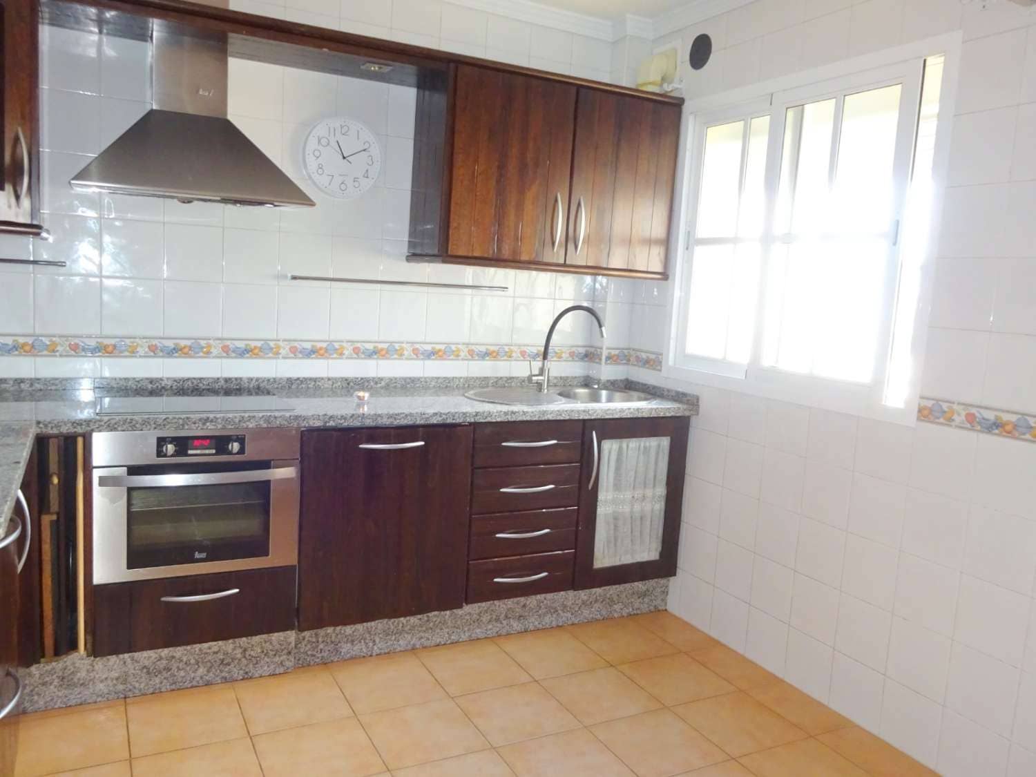 3 slaapkamer Penthouse te koop in Alhaurin de la Torre met garage - € 325.000 (Ref: 9426857)