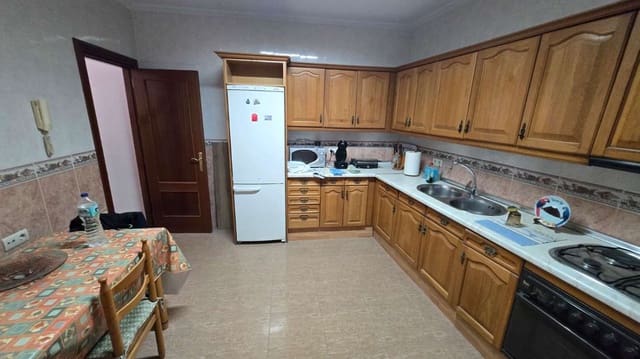 2 soveværelse Byhus til leje i Alhaurín de la Torre med garage - € 1.300 (Ref: 9450123)