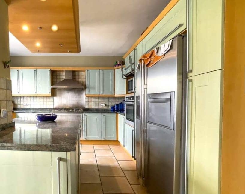 7 bedroom Villa for sale in Alhaurin de la Torre with pool - € 625,000 (Ref: 9491068)