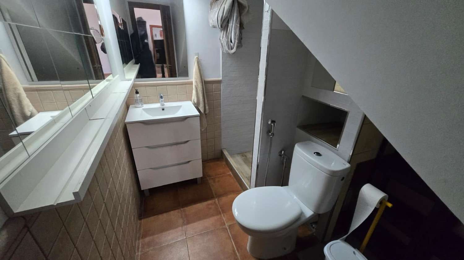 6 bedroom Villa for sale in Alhaurin de la Torre with pool - € 765,000 (Ref: 9496794)