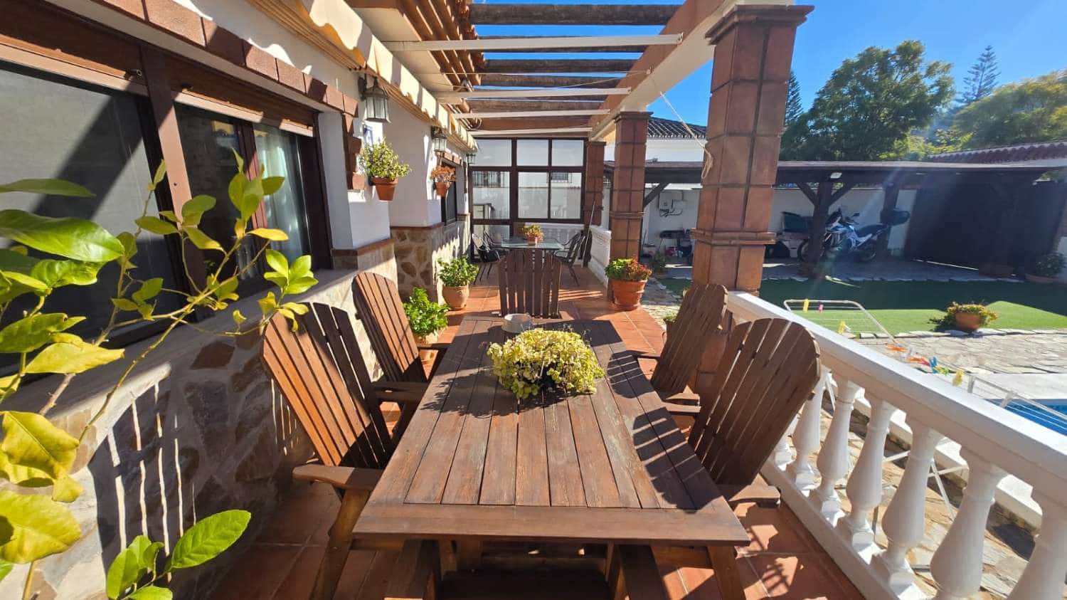 6 slaapkamer Villa te koop in Alhaurin de la Torre met zwembad - € 765.000 (Ref: 9496794)