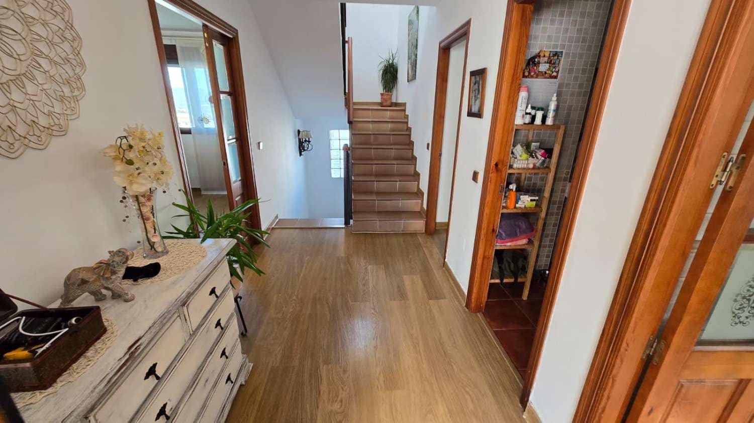 6 slaapkamer Villa te koop in Alhaurin de la Torre met zwembad - € 765.000 (Ref: 9496794)