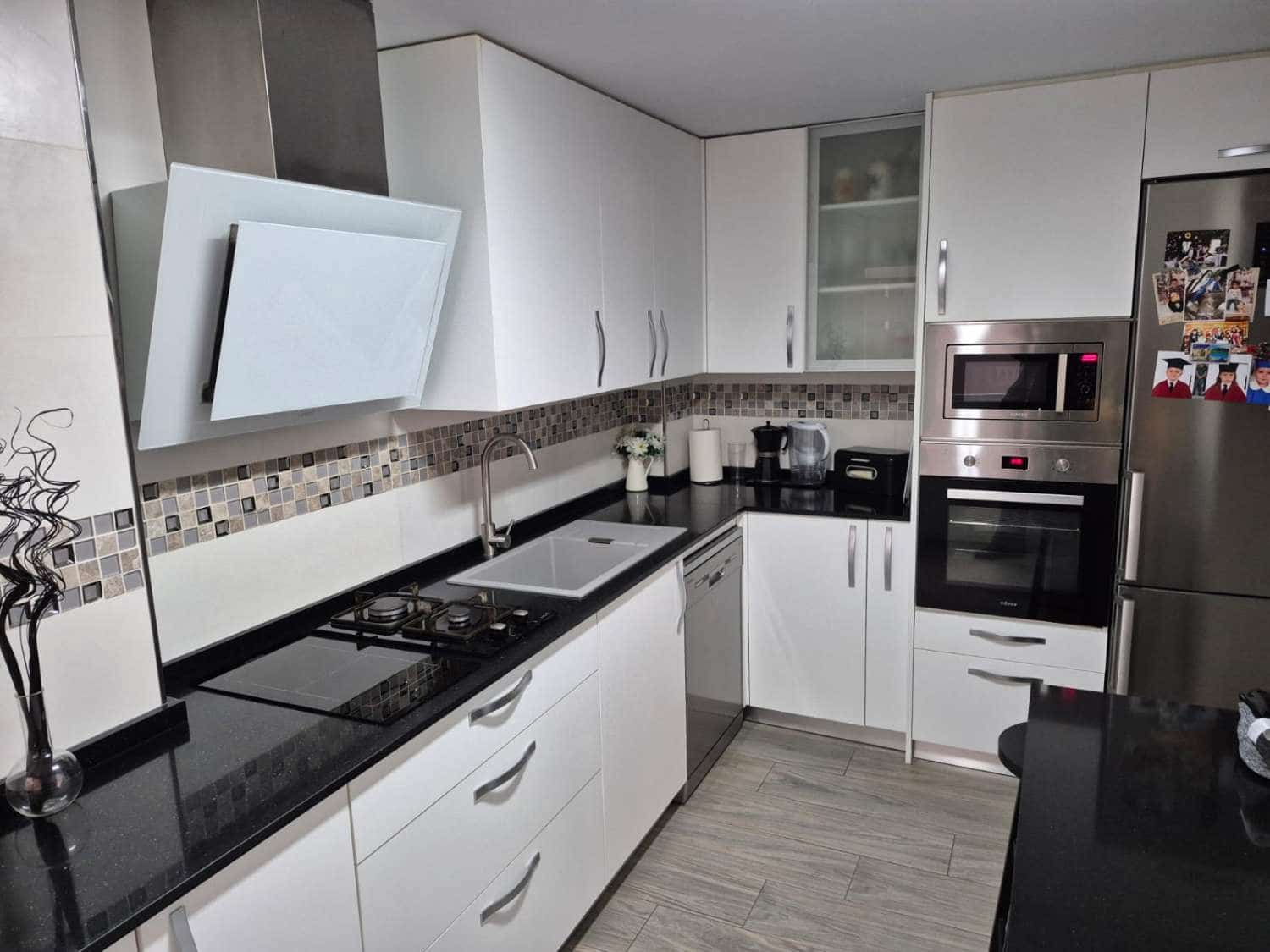 3 sypialnia Mieszkanie na sprzedaż w Alhaurin de la Torre z basenem garażem - 375 000 € (Ref: 9535496)