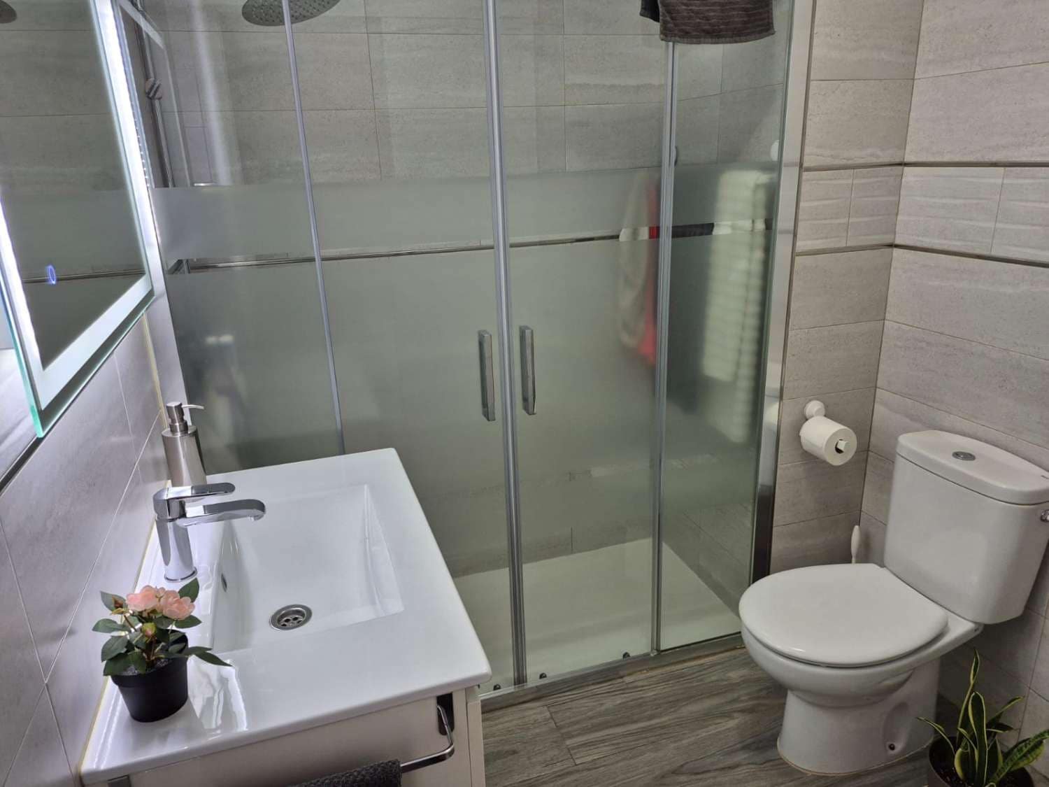 3 sypialnia Mieszkanie na sprzedaż w Alhaurin de la Torre z basenem garażem - 375 000 € (Ref: 9535496)