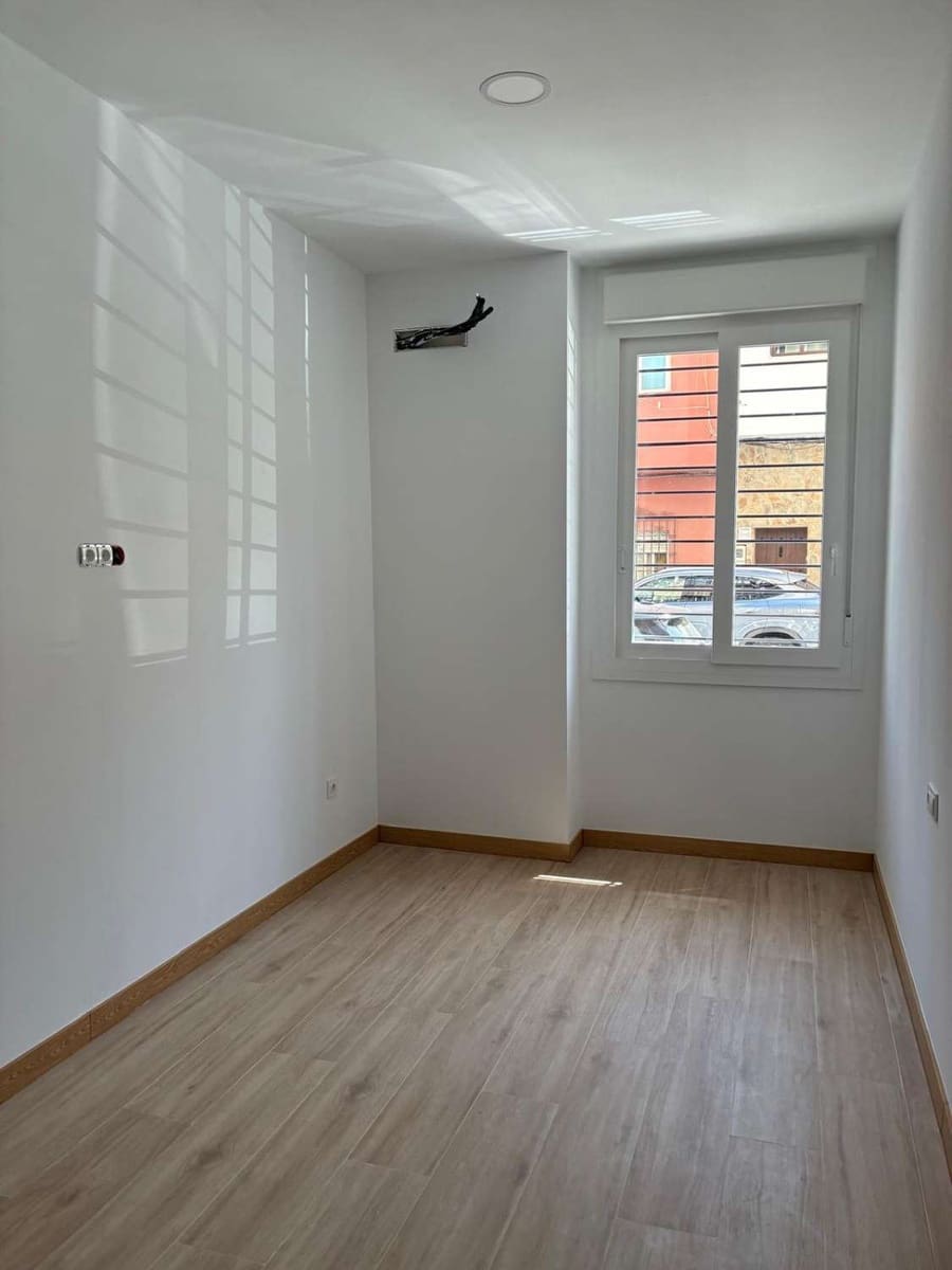 2 sovrum Lägenhet till salu i Malaga stad - 340 000 € (Ref: 9564292)