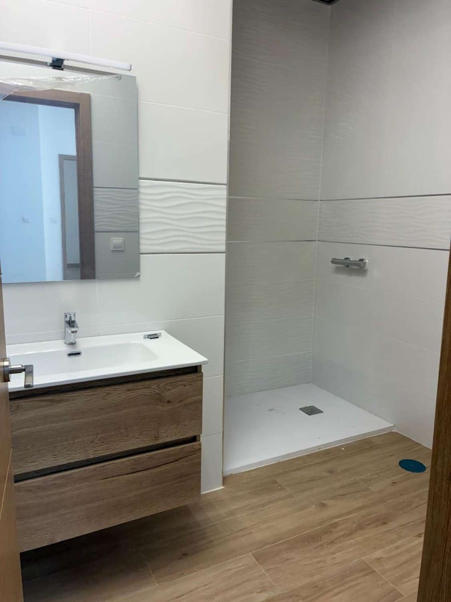2 sovrum Lägenhet till salu i Malaga stad - 340 000 € (Ref: 9564292)