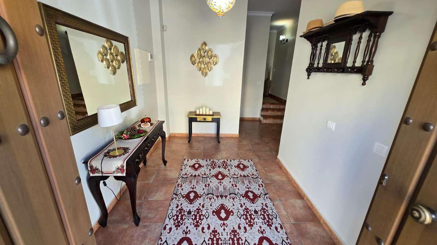 Adosado de 4 habitaciones en Alhaurín de la Torre en venta - 625.000 € (Ref: 9607157)