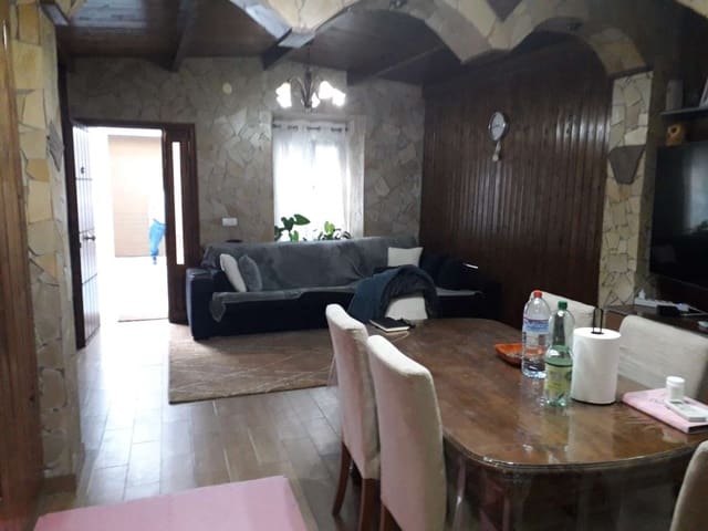 Casa de 3 habitaciones en Coín en venta - 330.000 € (Ref: 9625285)