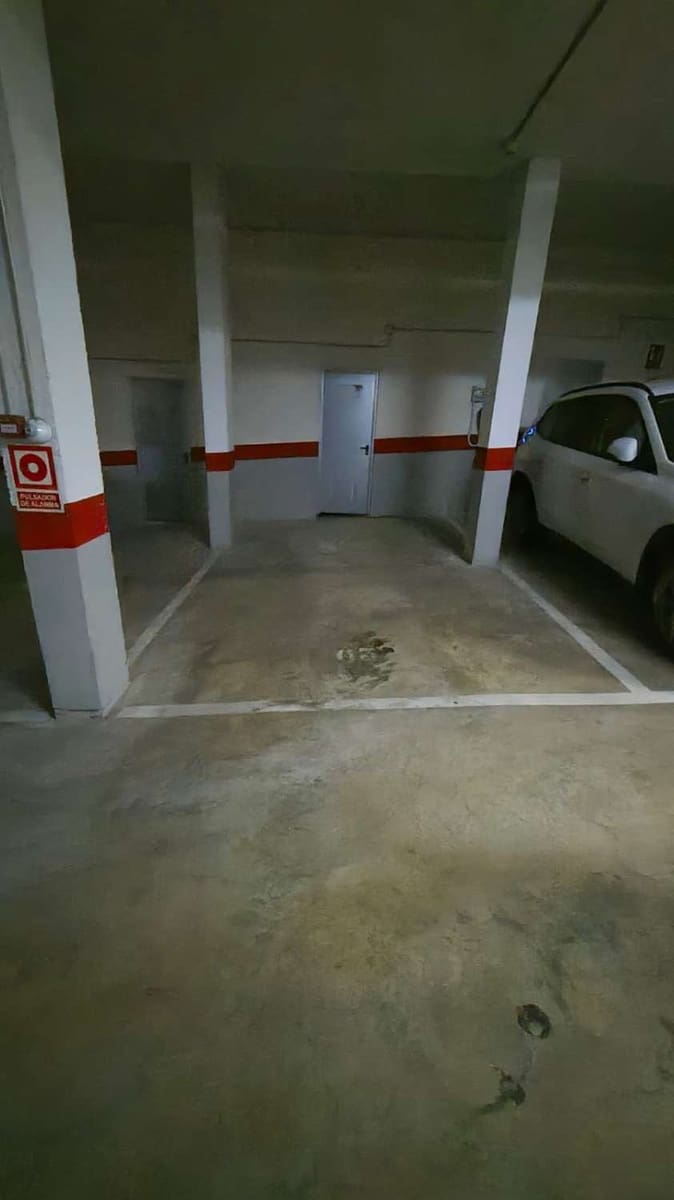 Adosado de 4 habitaciones en Alhaurín de la Torre en venta con piscina garaje - 410.000 € (Ref: 9643716)