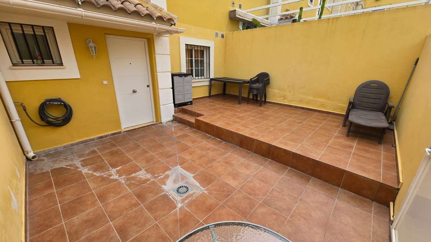 Adosado de 4 habitaciones en Alhaurín de la Torre en venta con piscina garaje - 410.000 € (Ref: 9643716)