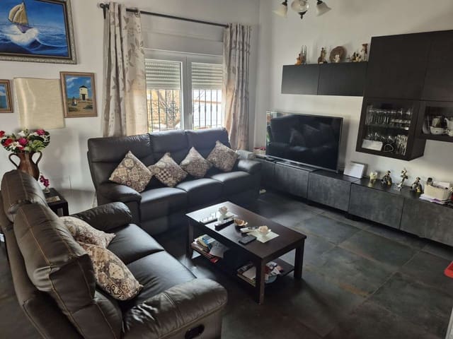 2 soverom Kjedet enebolig til salgs i Alhaurín de la Torre med svømmebasseng garasje - € 470 000 (Ref: 9665874)